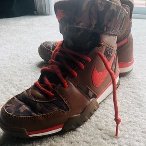 Nike Air Shark Trainer